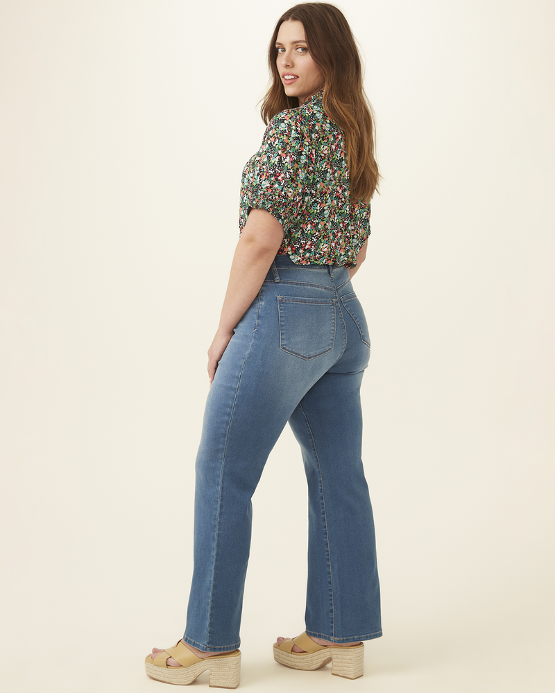Your Plus-Size Denim Guide to Jeans and more | Dia & Co