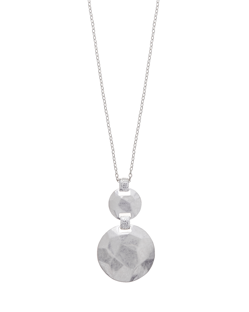 Clare Hammered Pendant Necklace | Silver